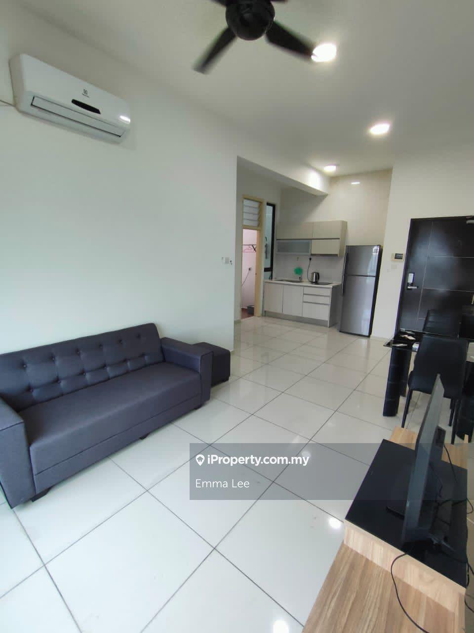 Fully Furnished Good Location Unit