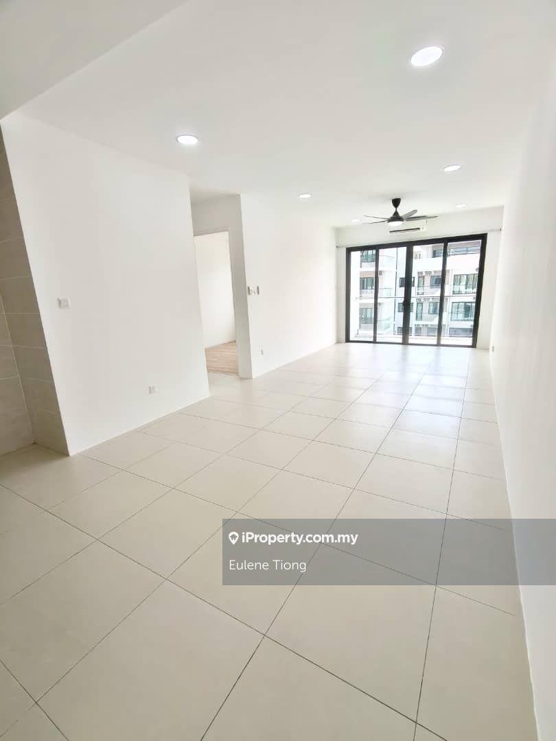 Below market value - P Residence Apartment 