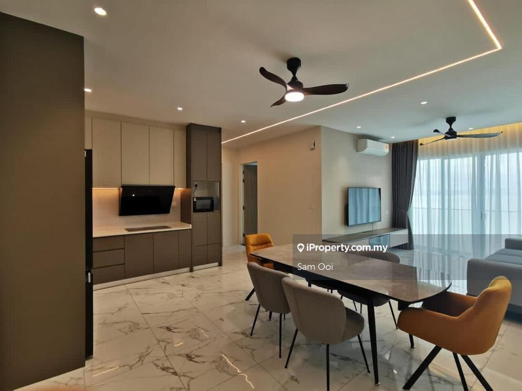 Quaywest residence fully furnished with wifi seaview 