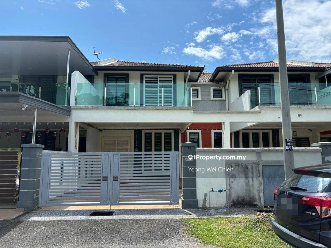 Freehold Double Storey Terrace House Taman Desa Idaman Durian Tunggal