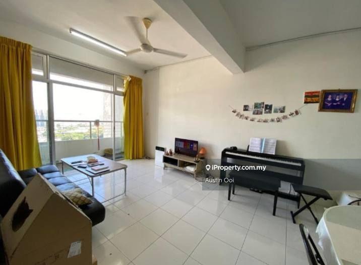 The Pulse @ Gelugor 878sf With Balcony Partially Furnished 1 Car Park