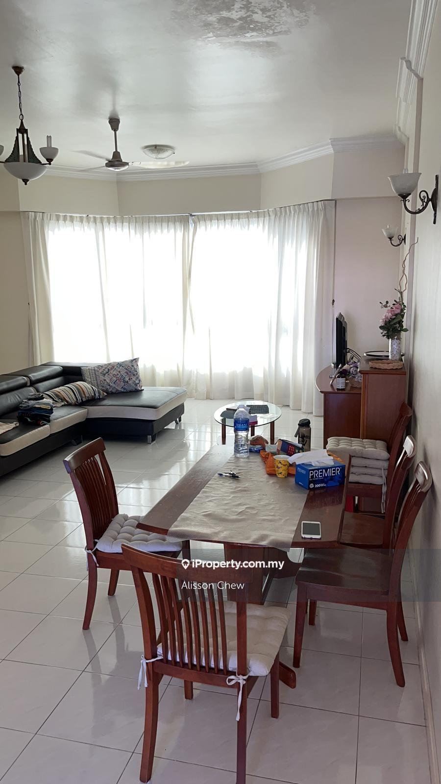 Sri pangkor, low rise , 2 car park