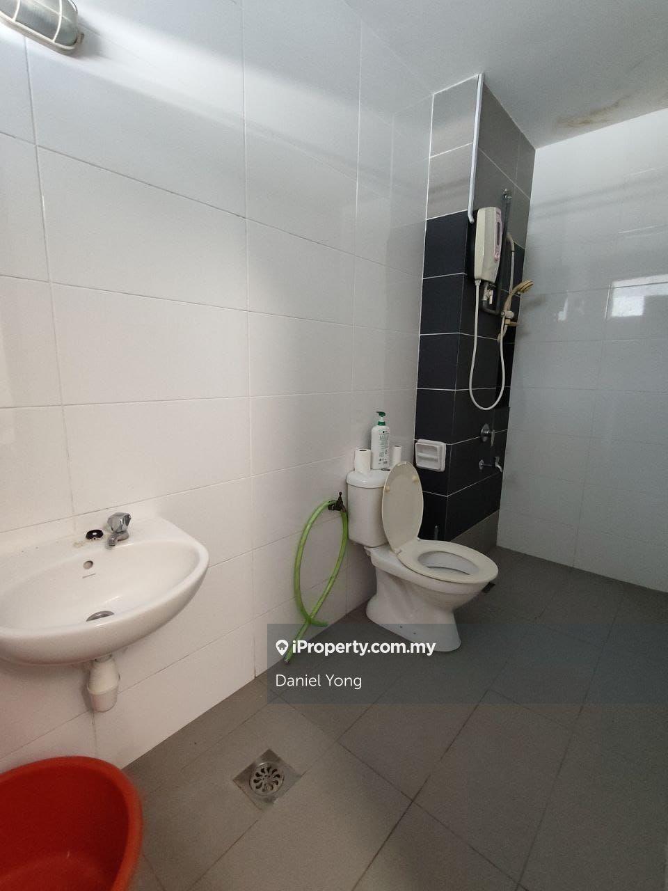 Tebrau Adda Heights Double Storey Link Bungalow Corner Unit