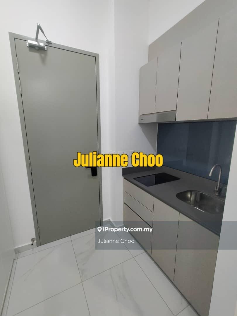 Sinaran Residence Bandar Cassia Batu Kawan  Private Studio for Rent 