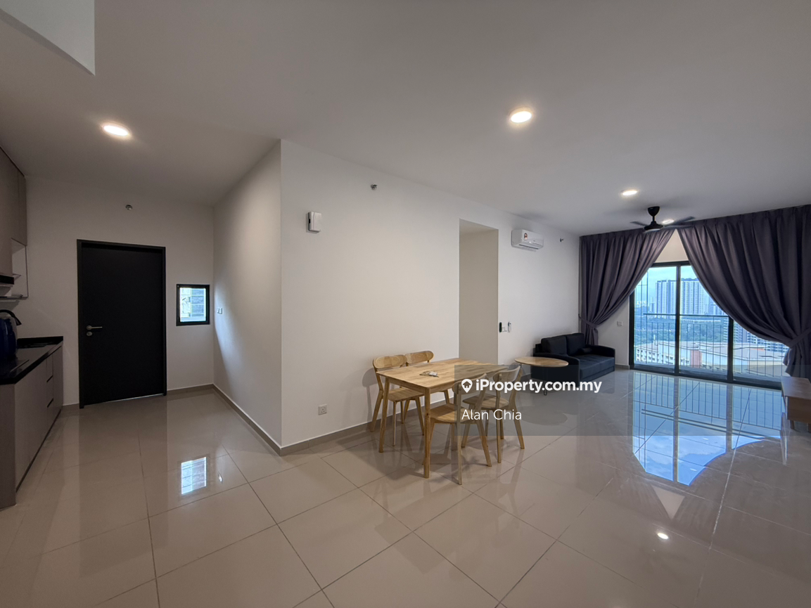 Brand new d quince 4 bedroom actual unit with fully furnish