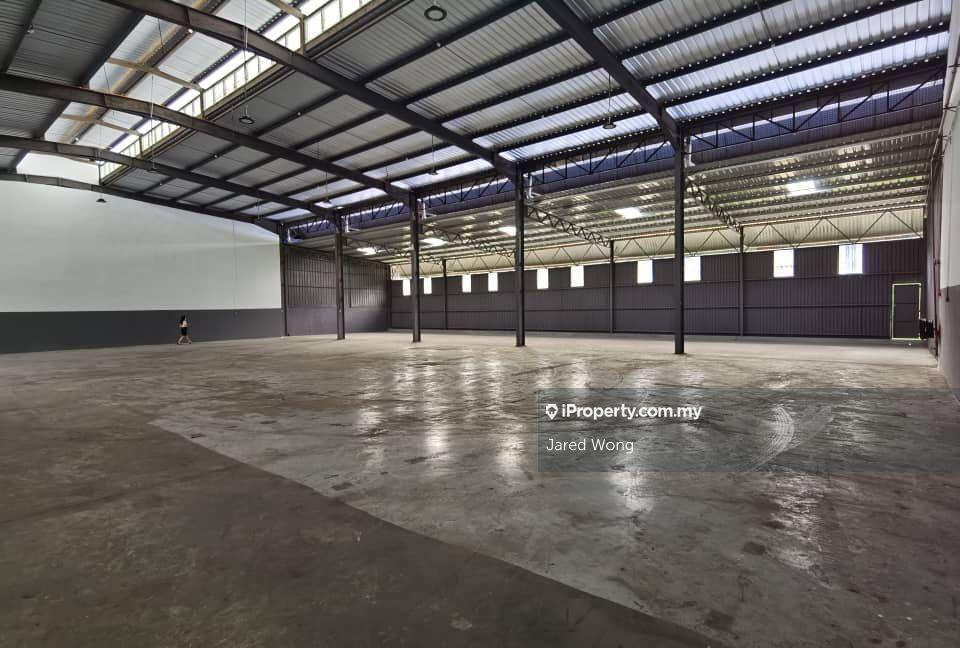 Warehouse @ Telok Panglima Garang For Sale