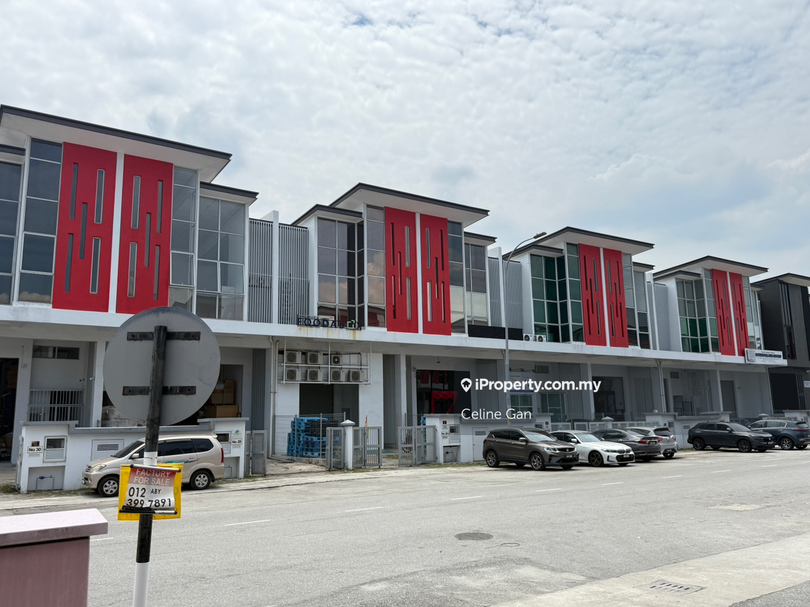 Superlink Factory for Rent