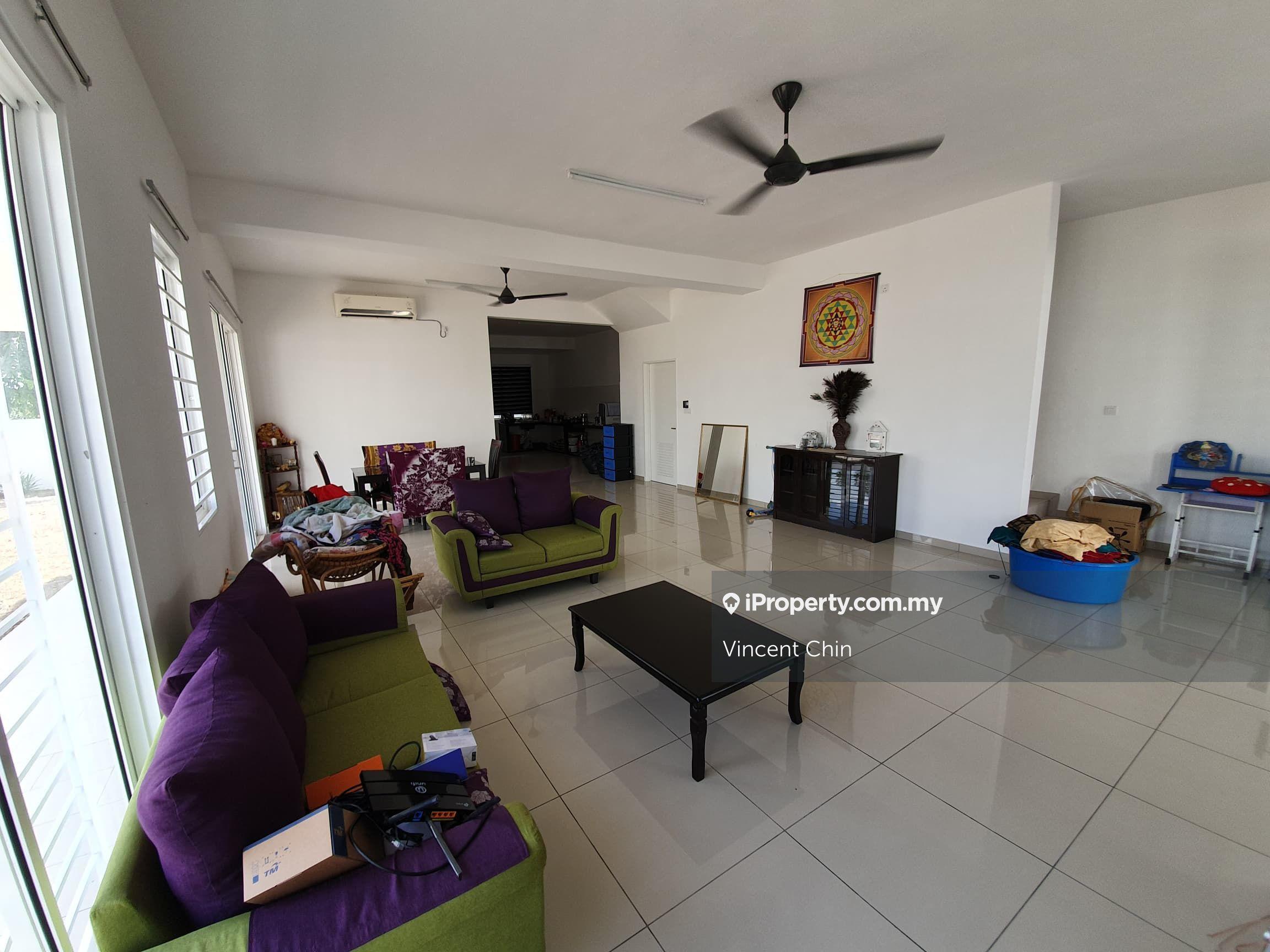 Coner lot well maintained for sale