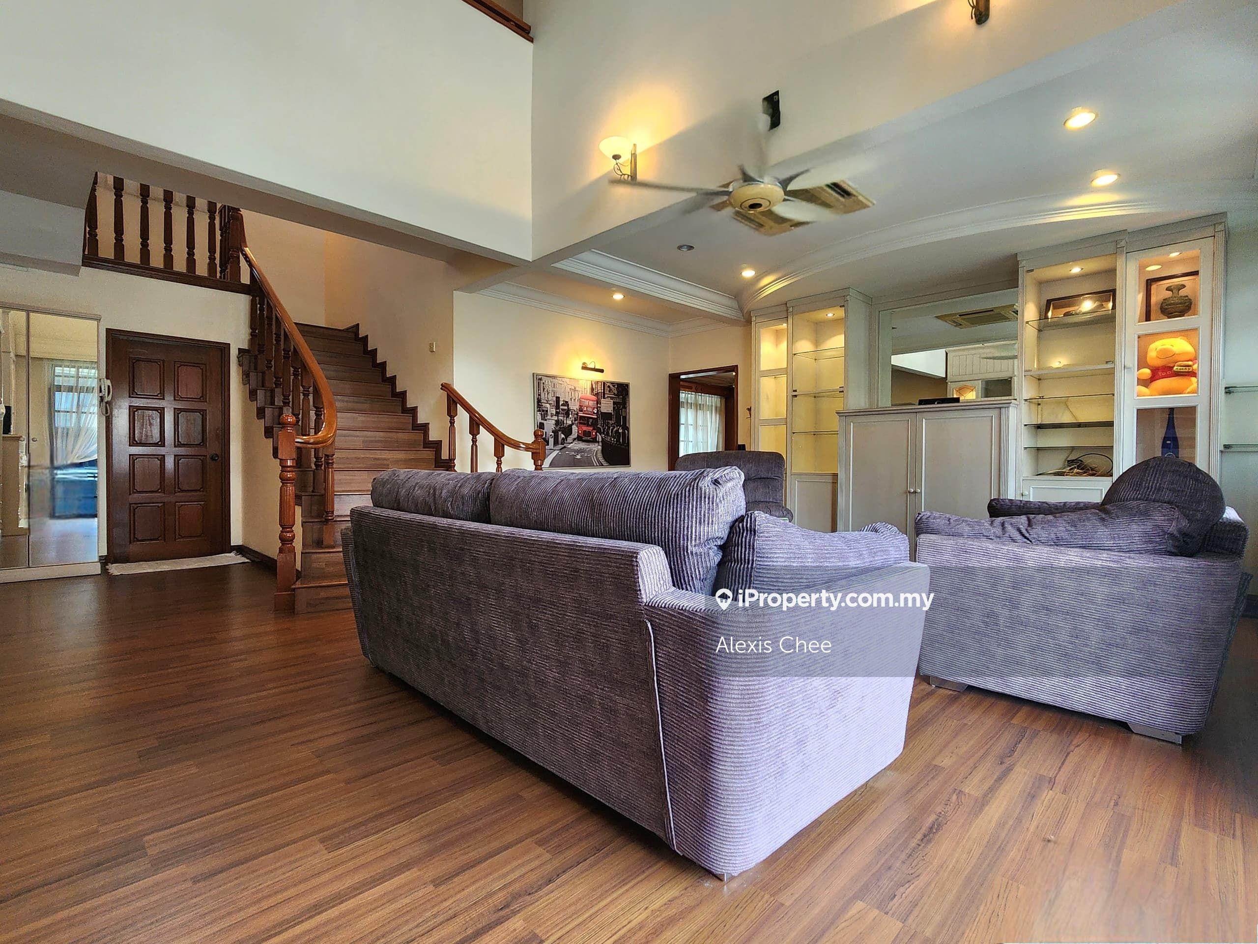 Duplex Penthouse @ The Club Condominium, Ipoh - Low Density Living 
