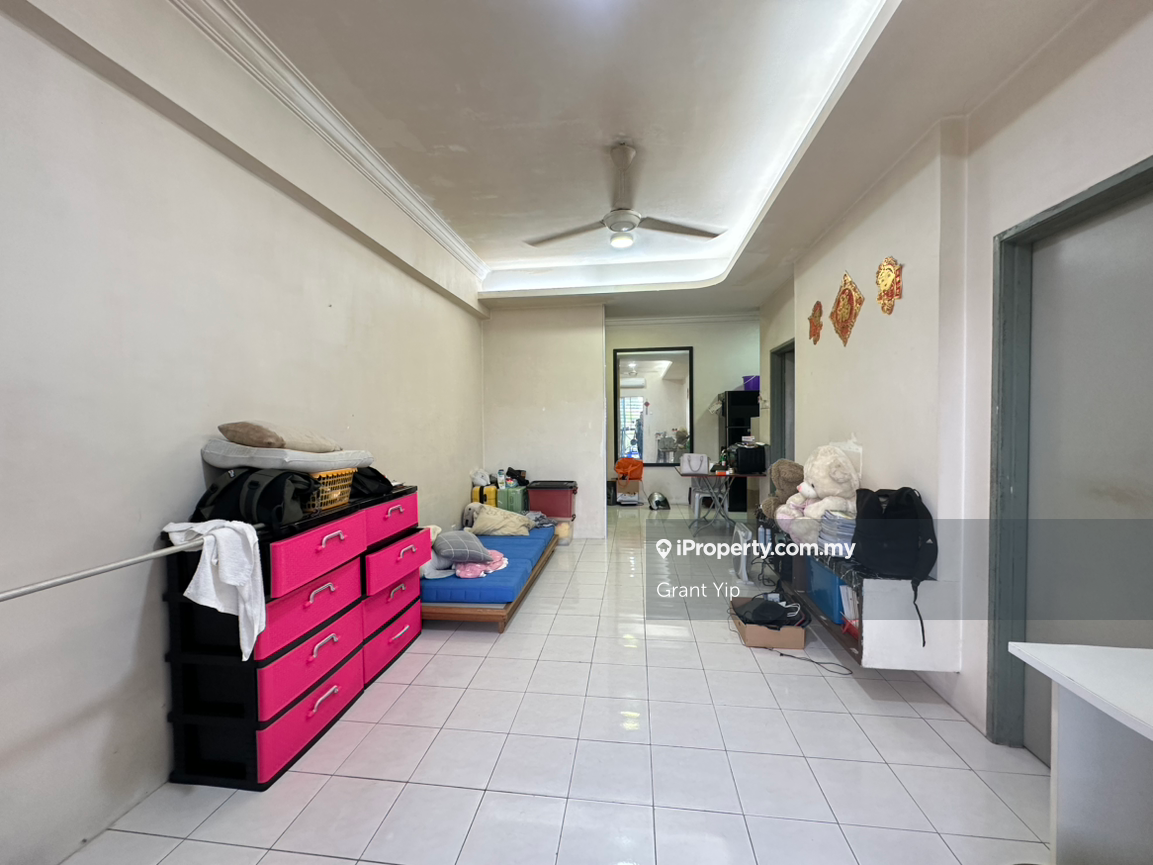 Mahkota 1 Apartment Bandar Mahkota Cheras 