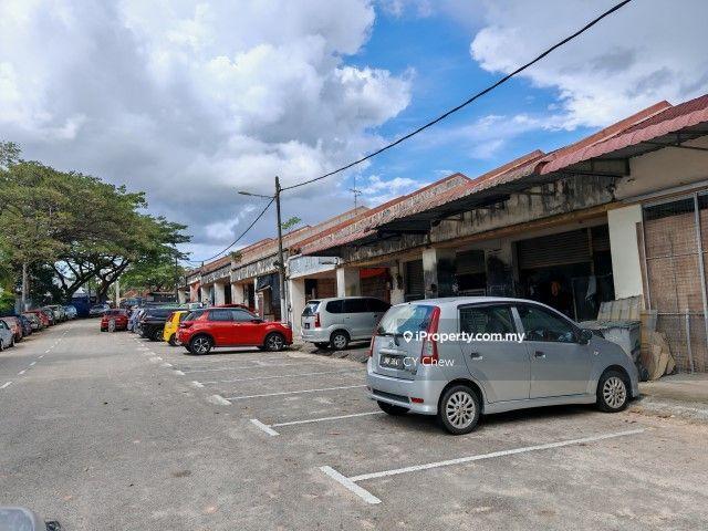 1 storey medium cost shop for sale