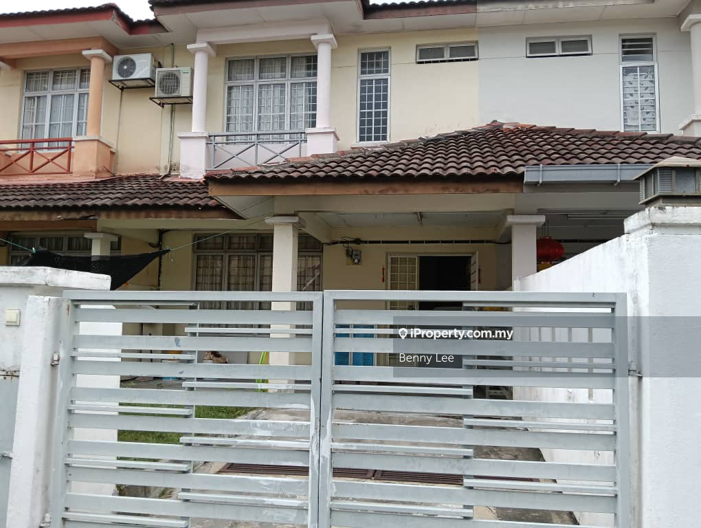 2-storey Terrace in Mahkota Cheras