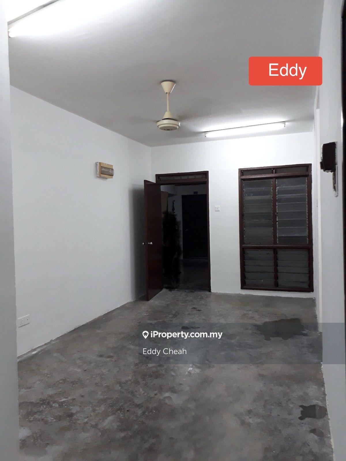 Freehold Pangsapuri Enggang Apartment Kinrara Puchong