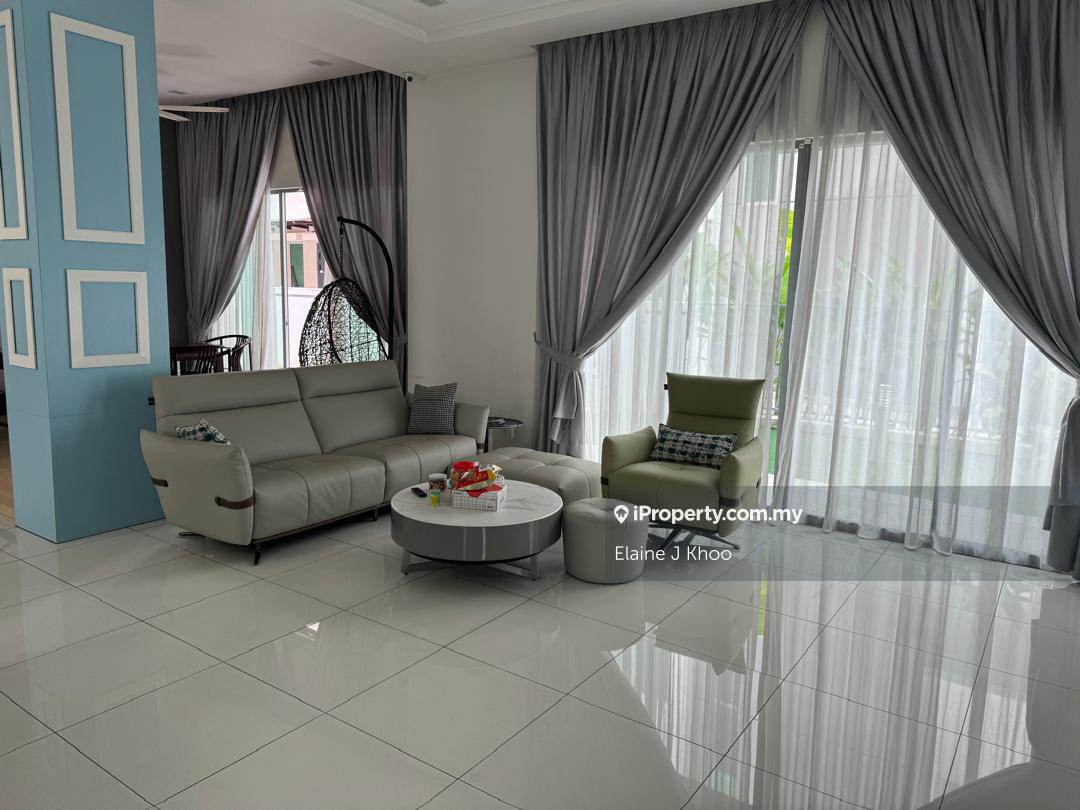 Ambang Botanic 2 3sty bungalow 50x85 fully renovated & furnished & ext