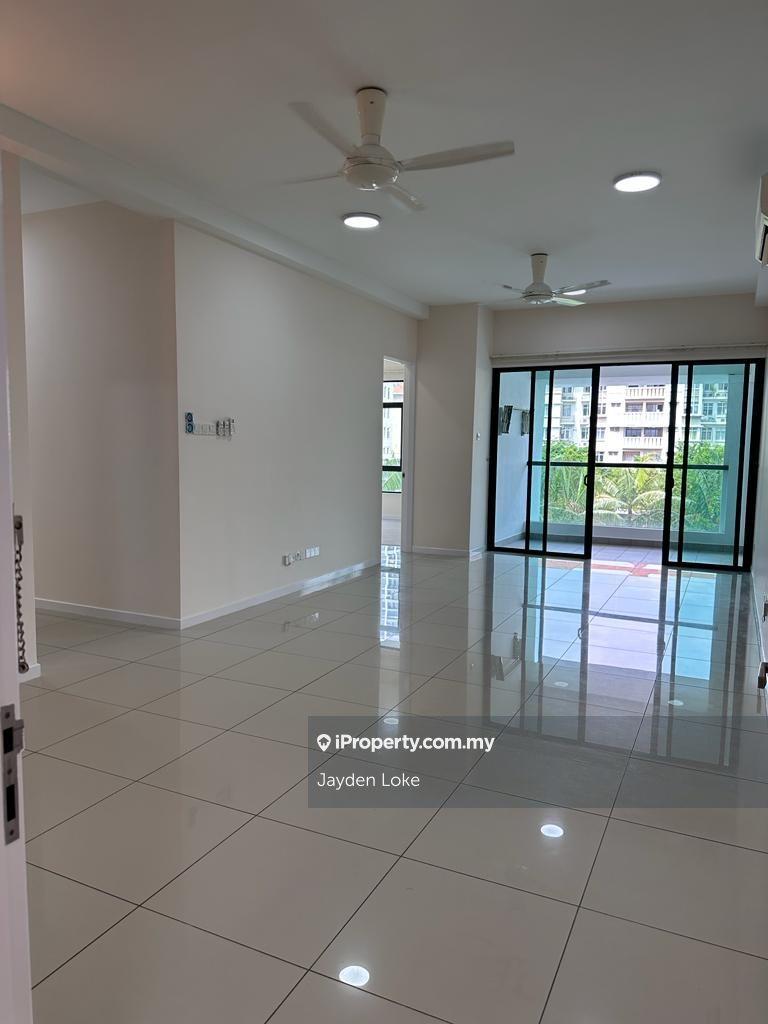 4r2b3cp, partially furnished for rent