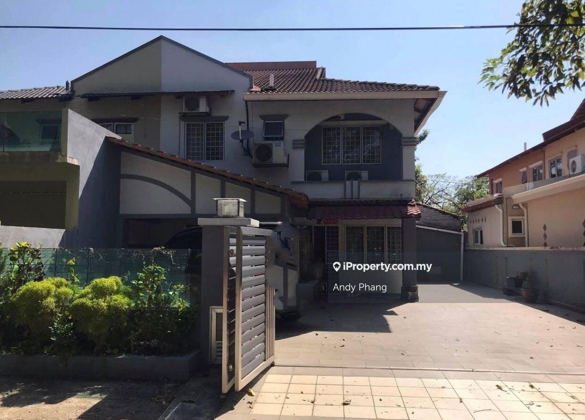 Fully Furnished. Renovated. Kitchen Cabinet. 3 Aircond. 3 Phase Elect