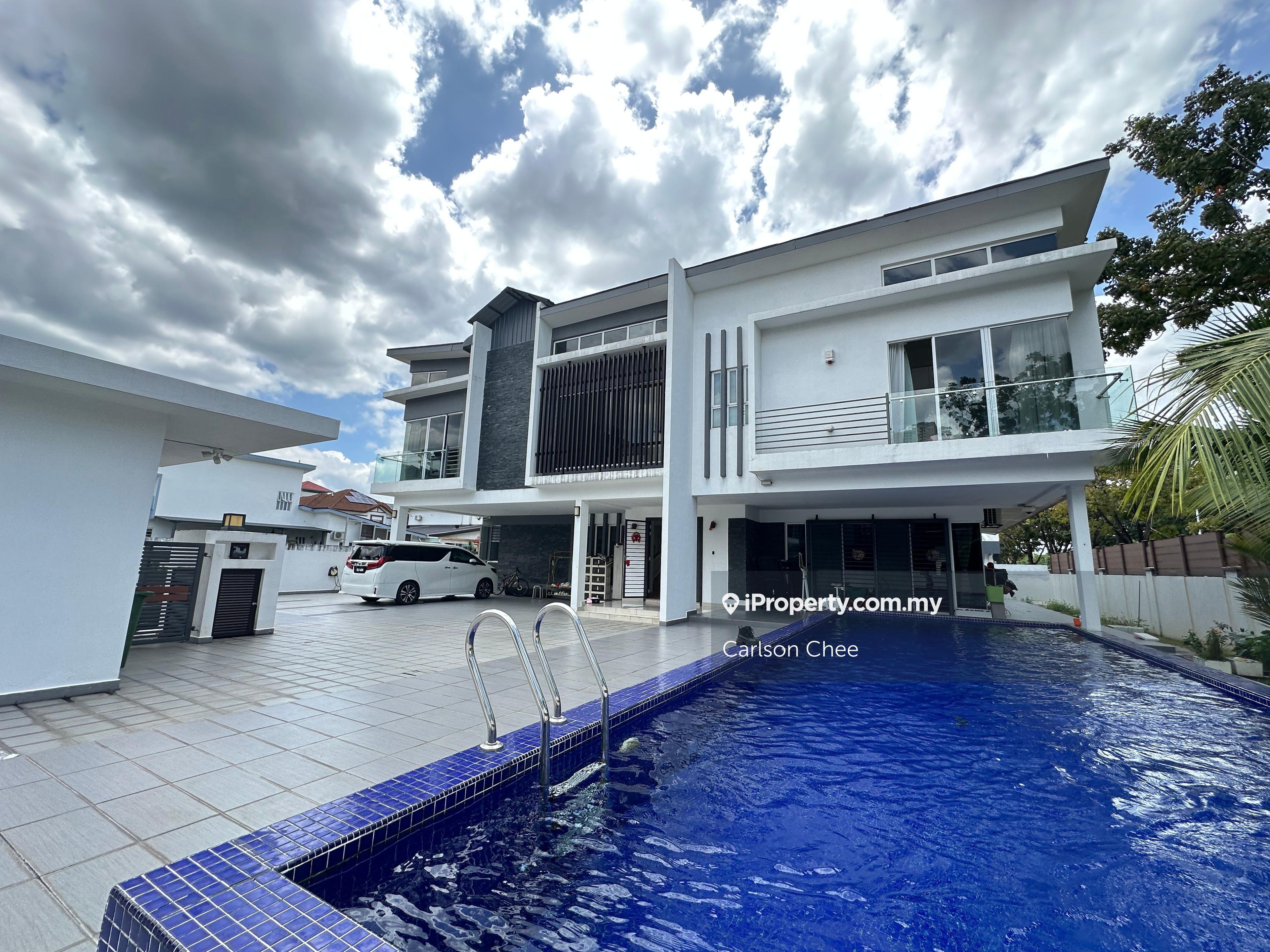 Luxurious 2 storey Bungalow for Sale @ Grandville USJ 1
