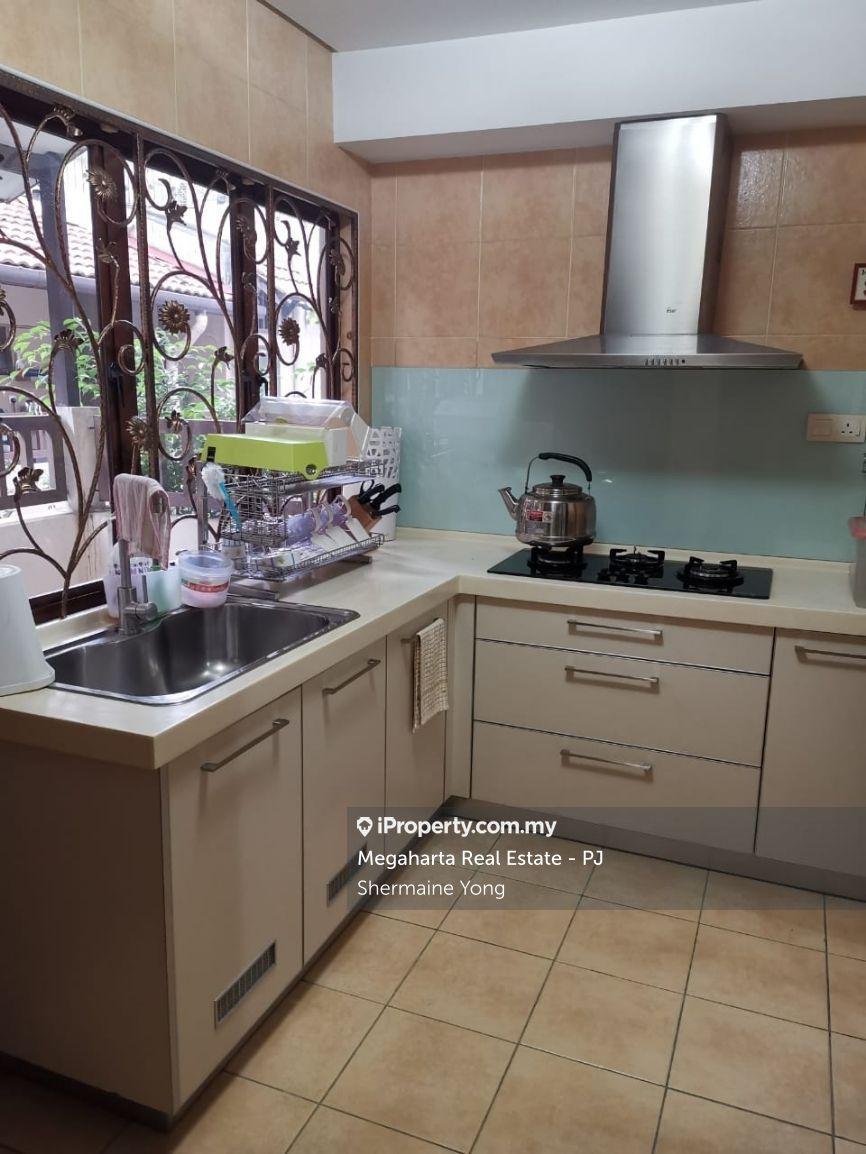 Sunway Spk landed house for rent