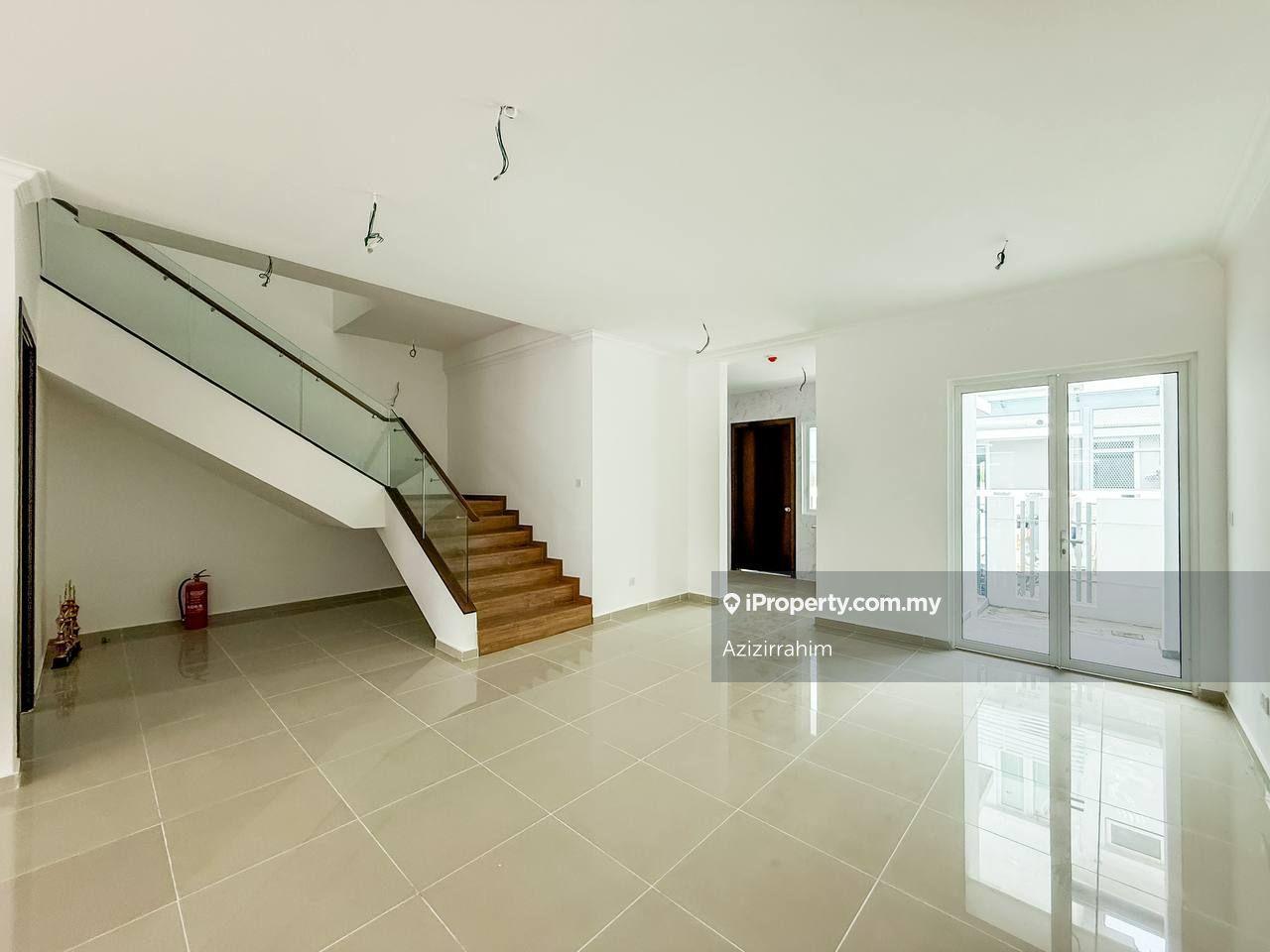 Double Storey Terrace Residensi Aurora, Cyber Valley, Cyberjaya