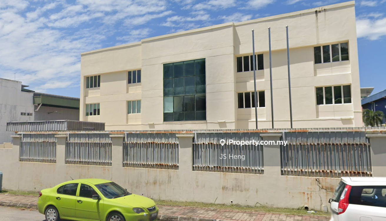 2.5 Storey Detached Factory / Warehouse For Sale