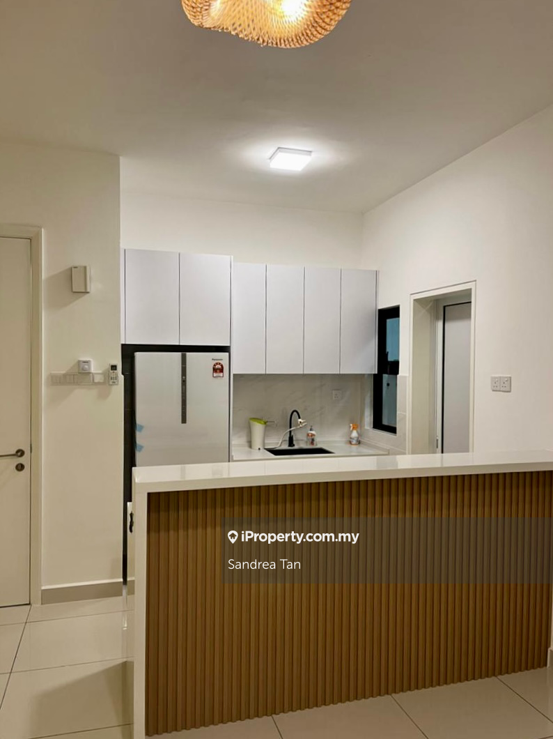 Vertu Resort-Partly Furnished, 3 Carparks, 1 Store Room