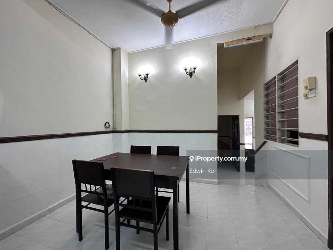 Single storey house , Ayer keroh bukit beruang melaka 