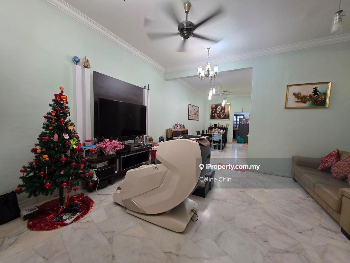 Ara Damansara 2 storey house for sale 