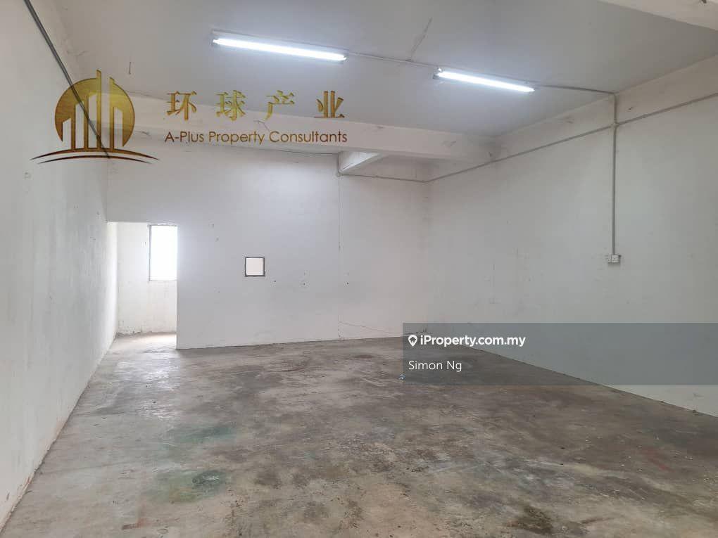 Double storey Shop lot @ Taman Merak @ Simpang Ampat