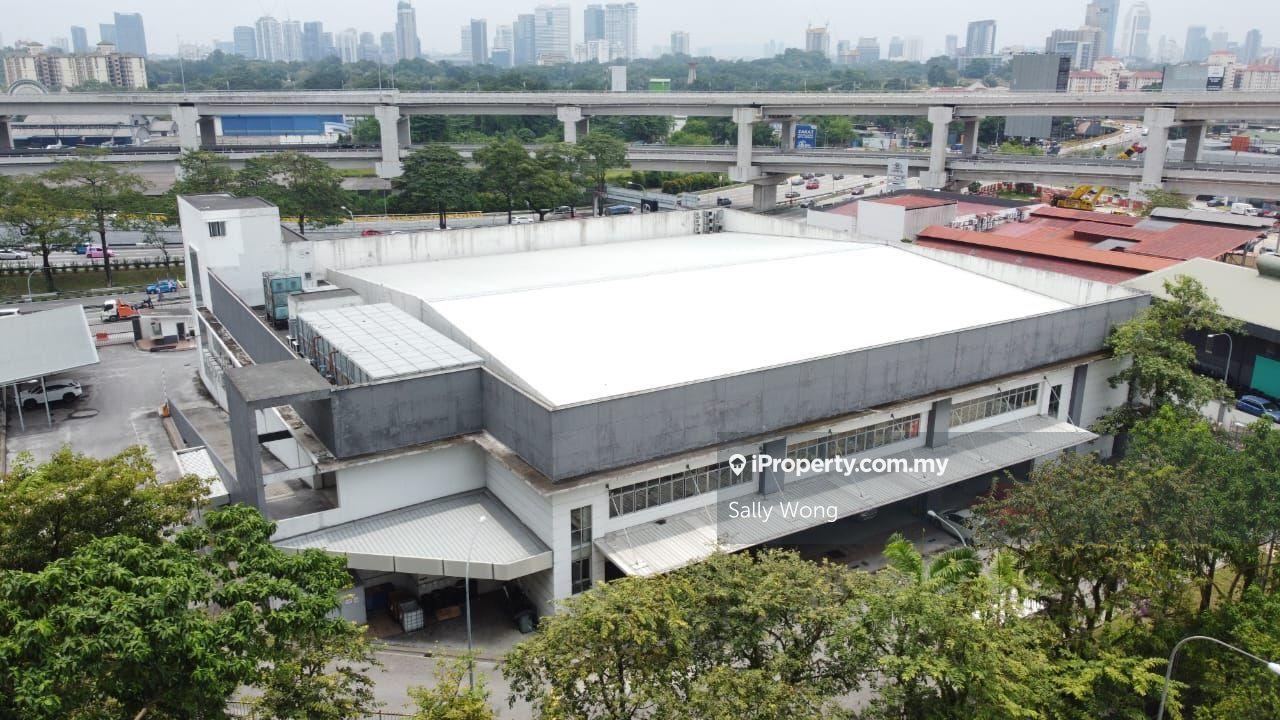 Chan Sow Lin KL city single storey detached factory for rent shoroom 