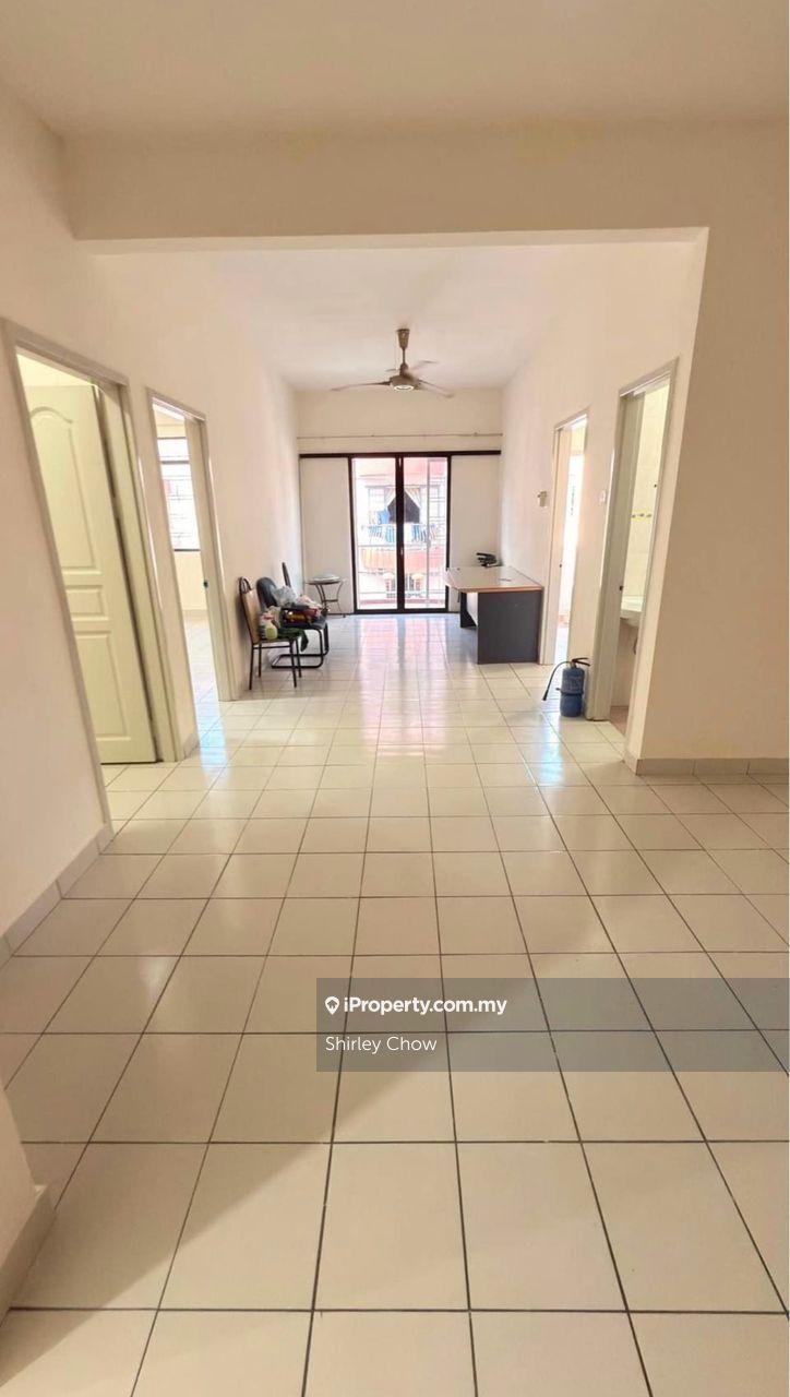 Taman Penampang Apartment 2nd floor / Unfurnished / Penampang Bundusan
