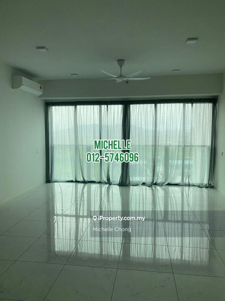1313sqft dual key, 4 bedrooms 3 bathrooms, 2 carparks