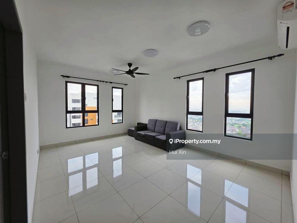 Brand New Ready Move in Condo at Trio