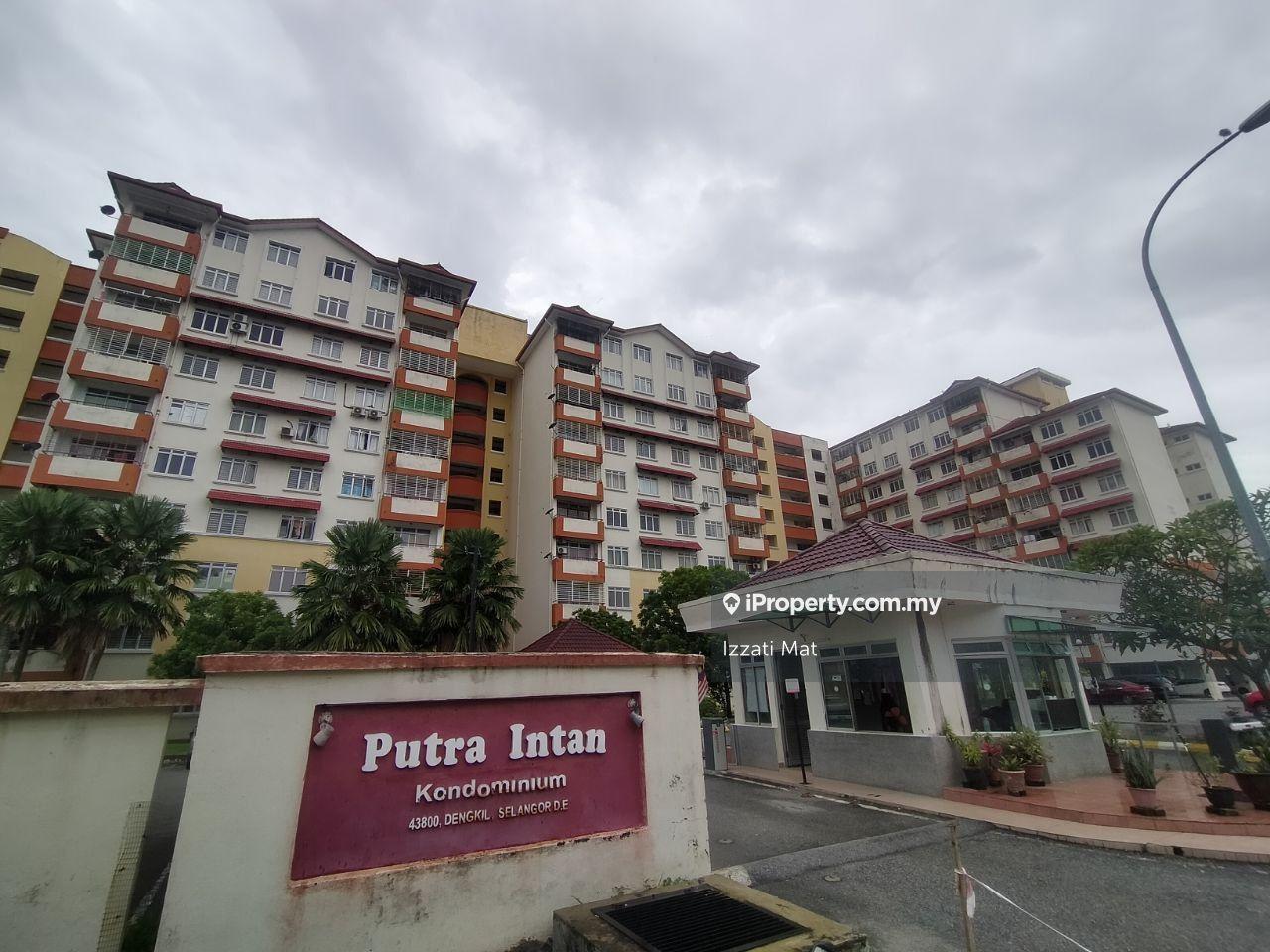 Facing Open Putra Intan Condominium 974sf Pekan Dengkil Near Putrajaya