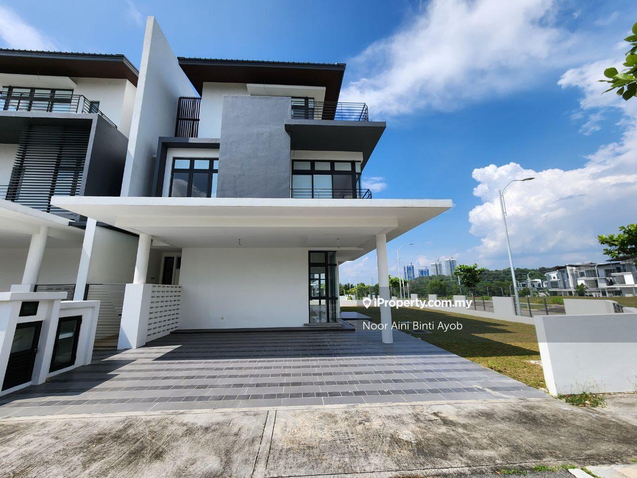 Corner Senna Residence Presint 12 Putrajaya Semi D House Facing Open