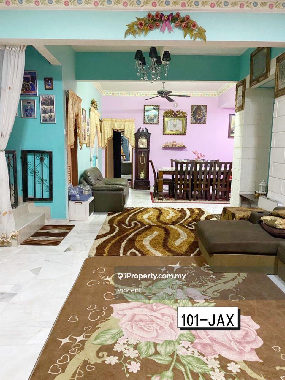 Sungai Kapar Indah Double Storey End Lot House Klang