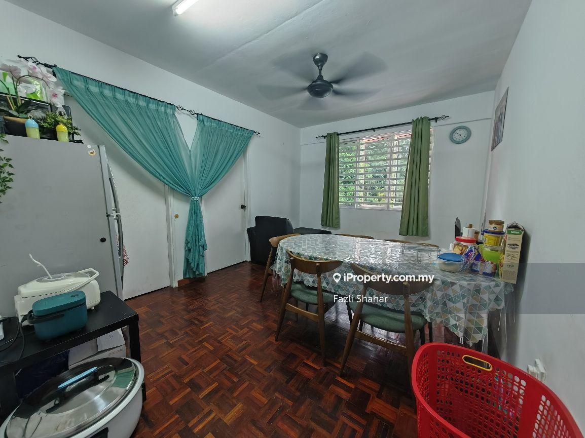 Flat Pkns Au3 Keramat for sale