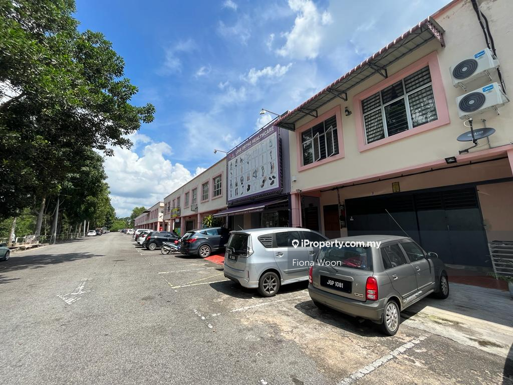 Double Storey Shop Lot For Sale Taman Sutera Wangi , Batu Berendam