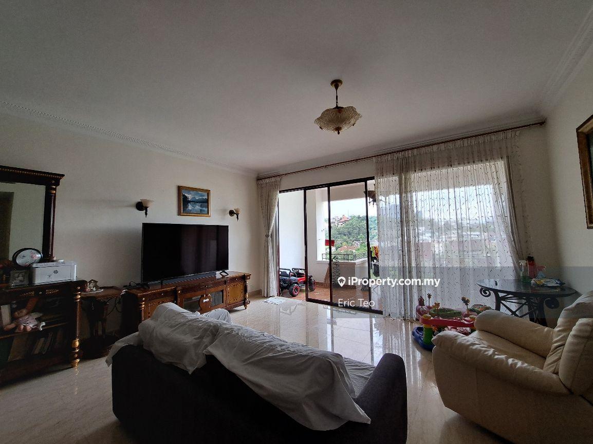 Desa Damansara low-rise apartment with lift nice view from balcony!