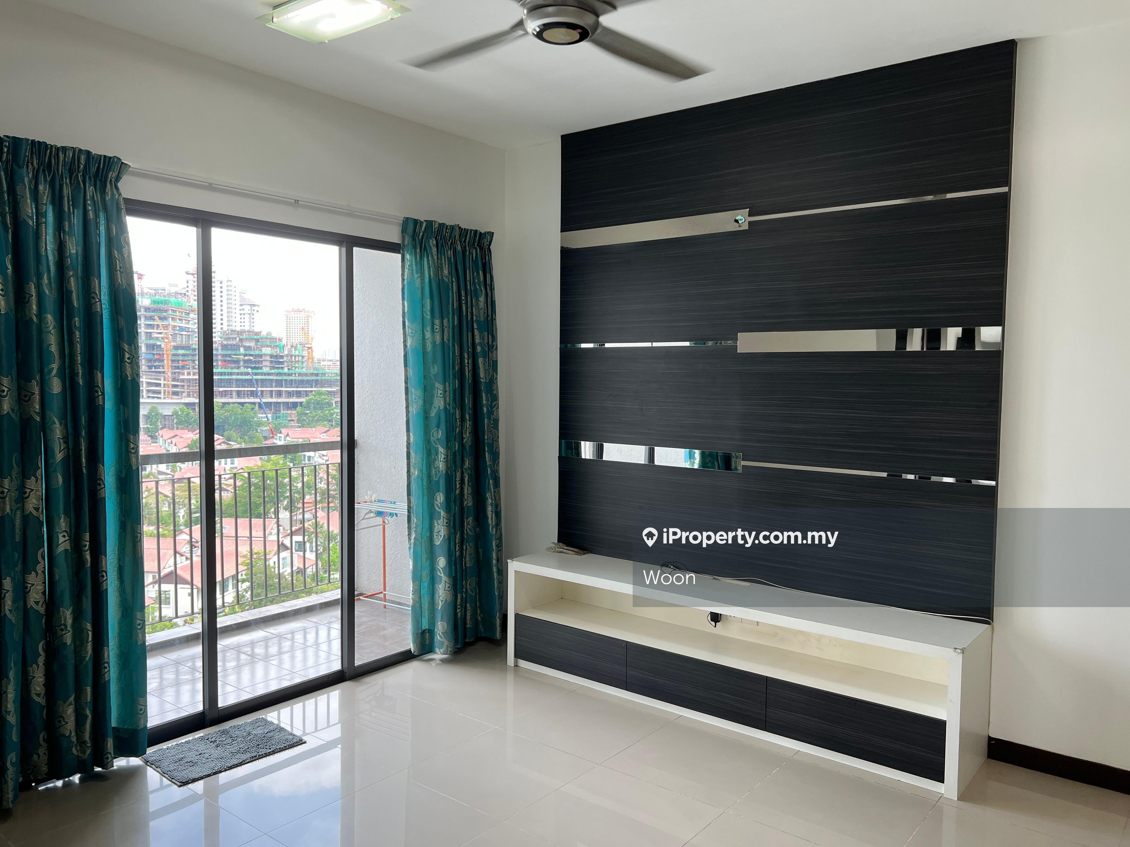 Available starting 1st Sep,Partially Furnished Unit, Friendly Owner