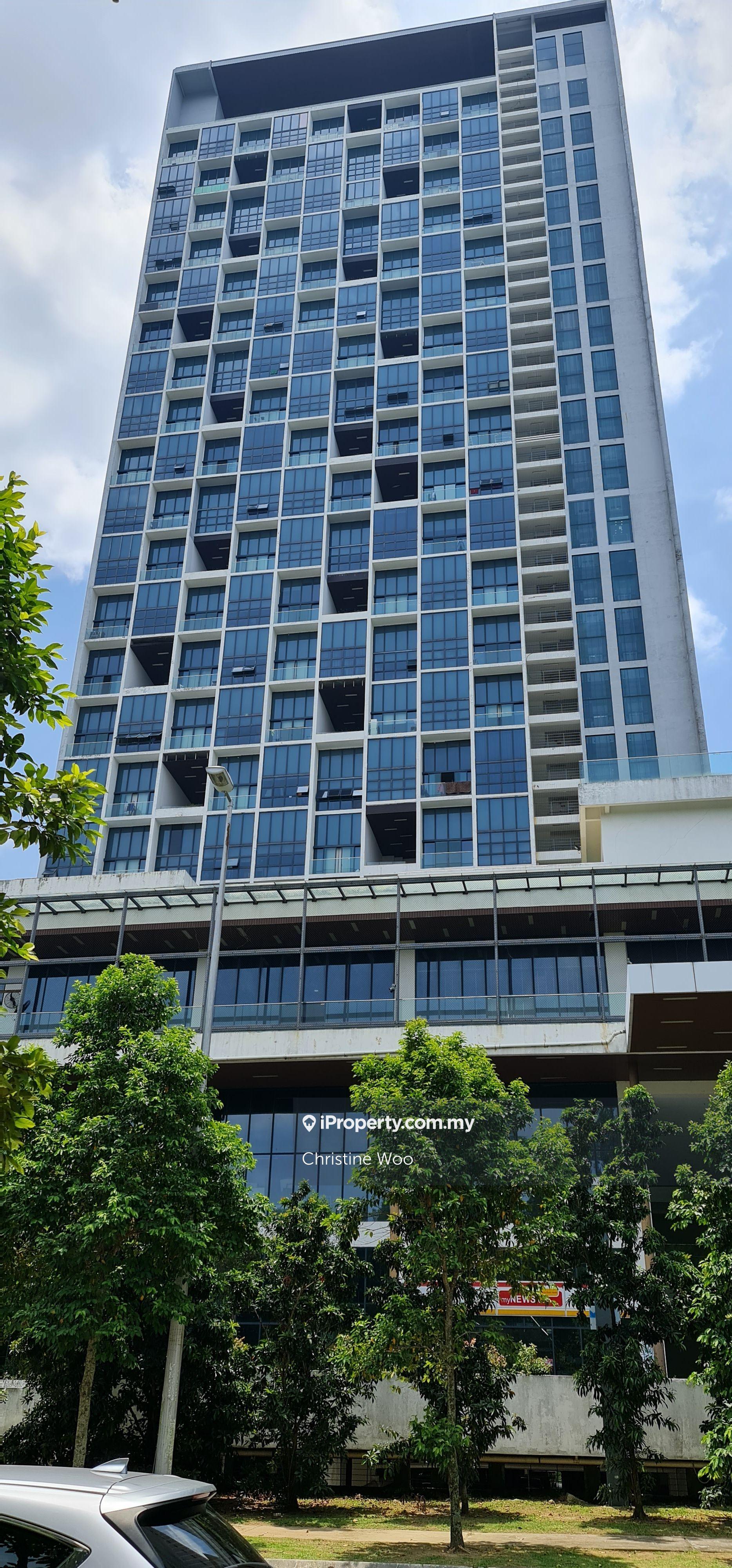 Walking distance to limkokwing university
