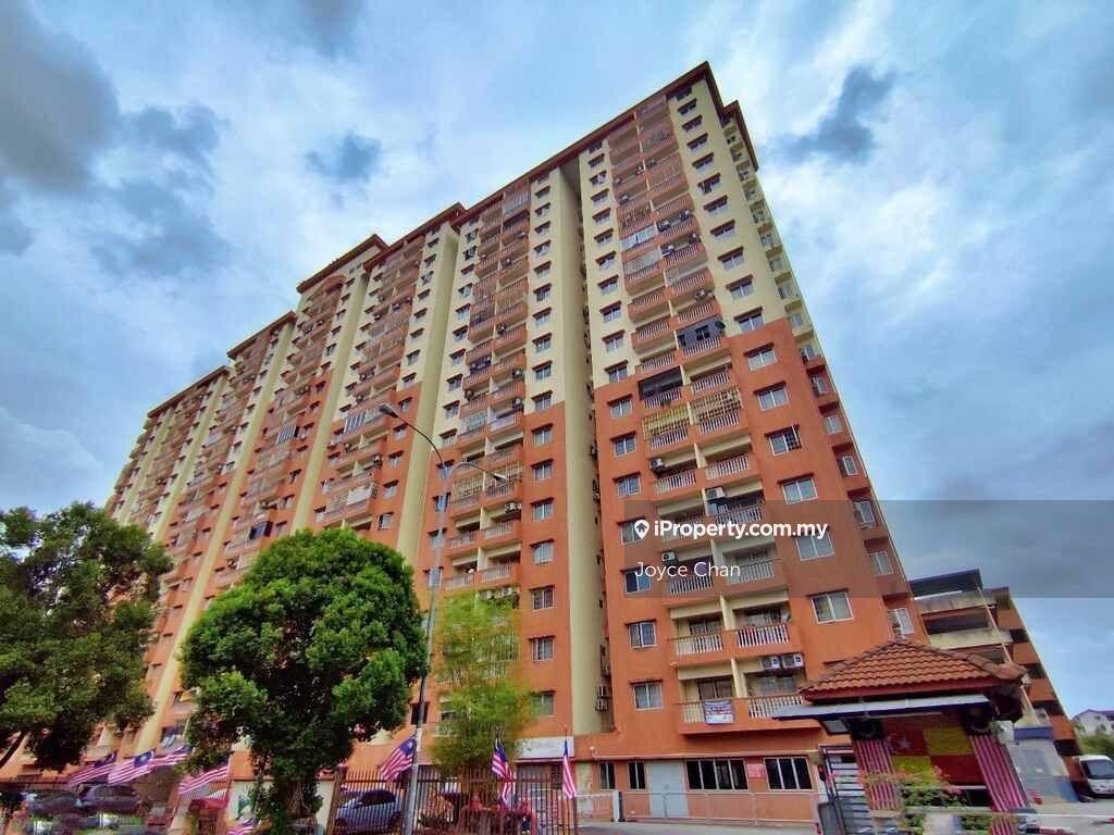 Freehold Sri Cempaka Apartments - Kajang, Selangor