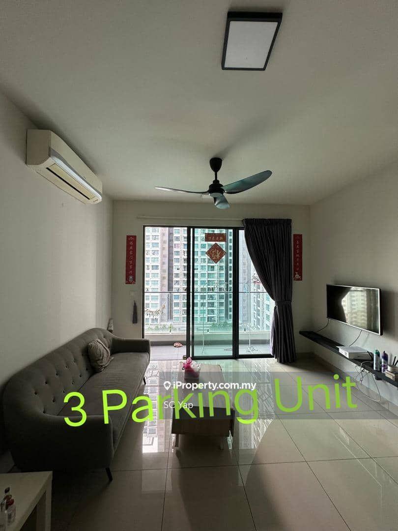 Limited Unit With 3 Parking And Renovated