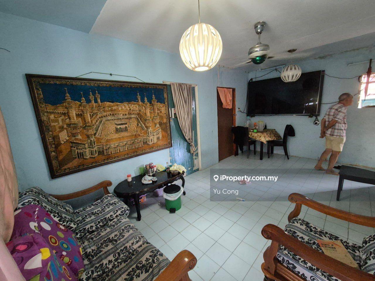 Flat Taman Cempaka @ Level 1 Market Cheapes Price Level 1