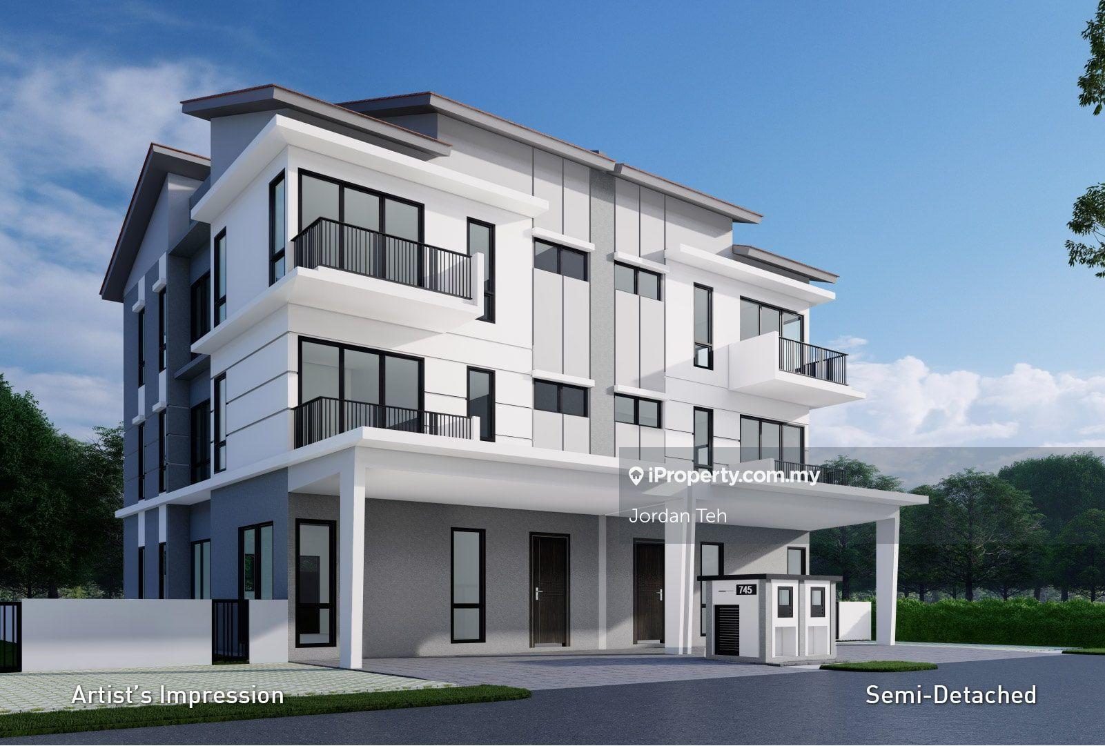 Contemporary New Gated & Guarded Semi-Detached House @ Damansara