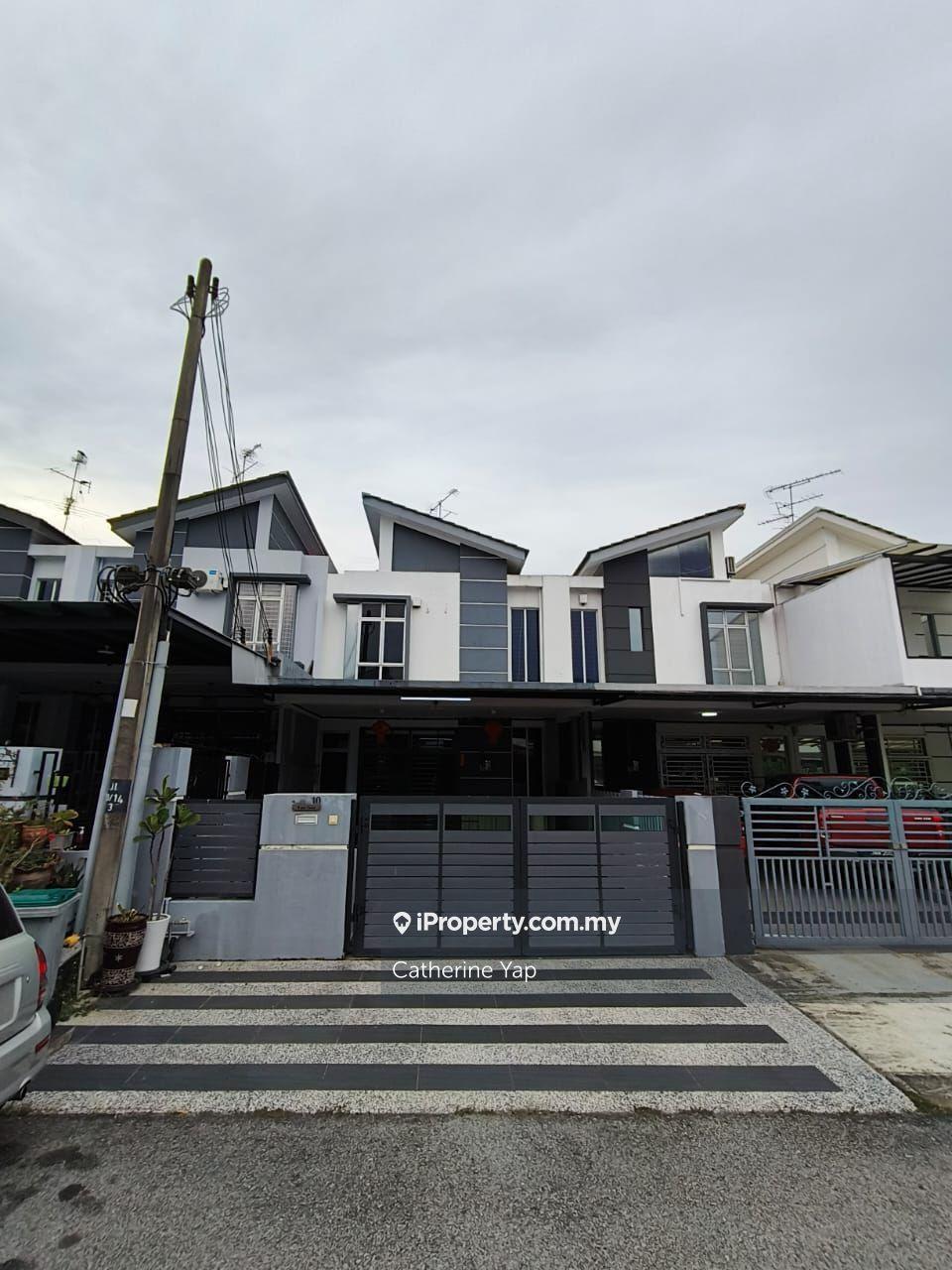 Taman Bukit Indah, 1.5 Storey Terraced House for Sale