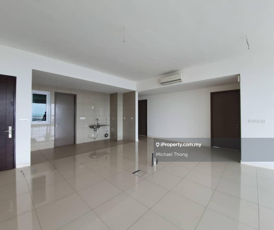 Modern Luxury Living @ Uptown Residences, Damansara Utama