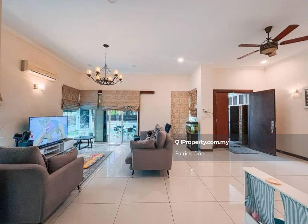 Freehold 2 Storey Semi D House for Sale @ Taman OUG