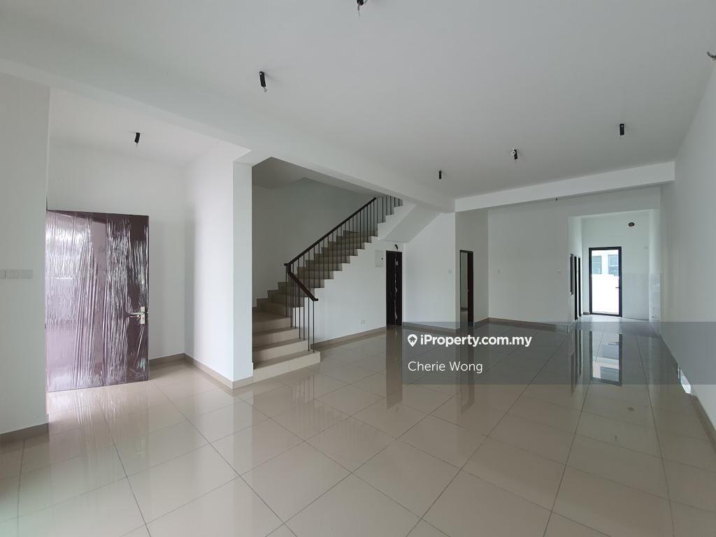 Putra Prima Brand New 2 storey house for Sale