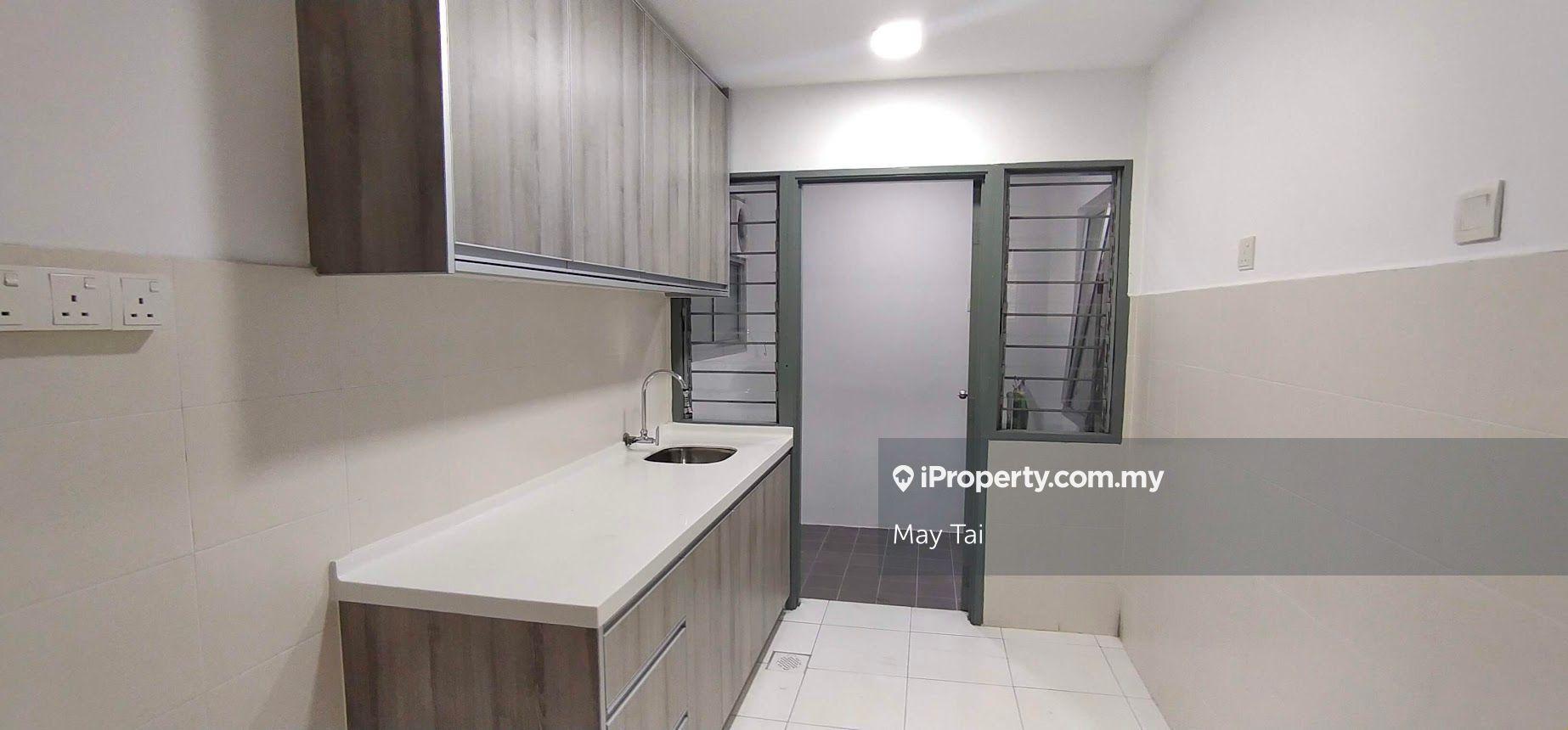 Calisa N Residences 904sf Corner Unit @ Taman Mas, Puchong