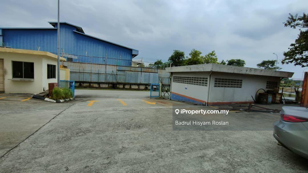 Guarded 49000ft Factory Warehouse Nilai Industrial Estate